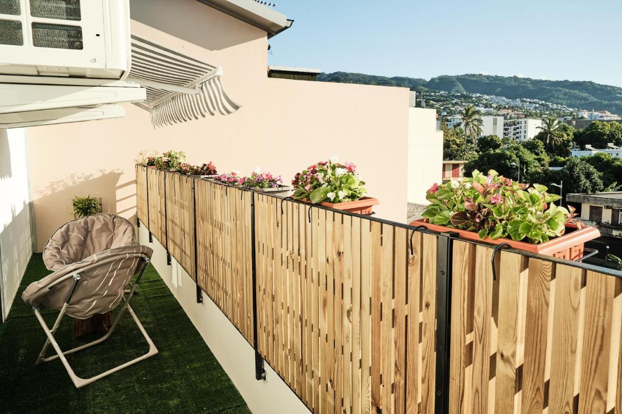 Appart'Eden : Vue Panoramique Sur Saint-Denis Apartment Sainte-Clotilde Exterior foto