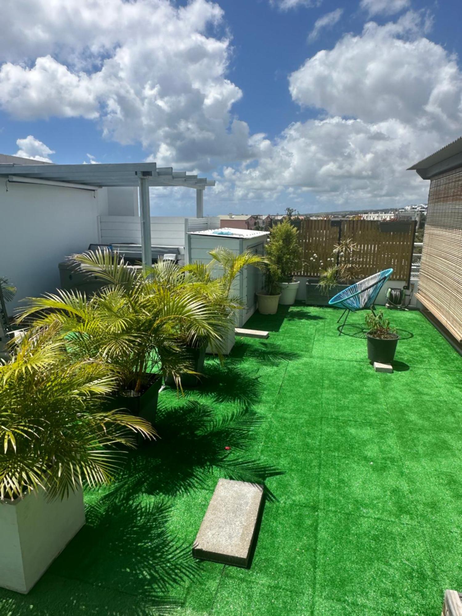 Appart'Eden : Vue Panoramique Sur Saint-Denis Apartment Sainte-Clotilde Exterior foto